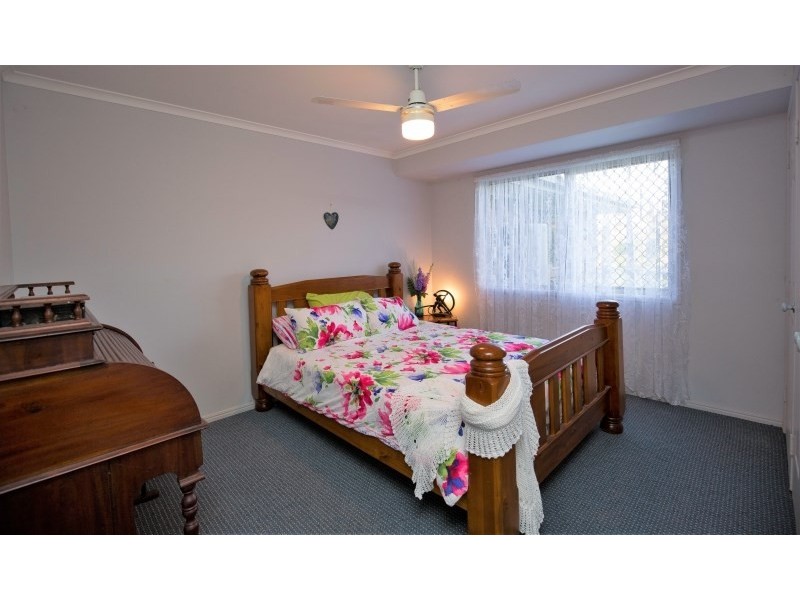 90 Mayfair Street, Maryborough QLD 4650