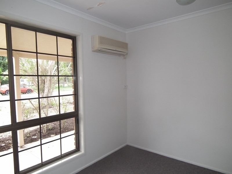 15 Ross Street, Granville QLD 4650