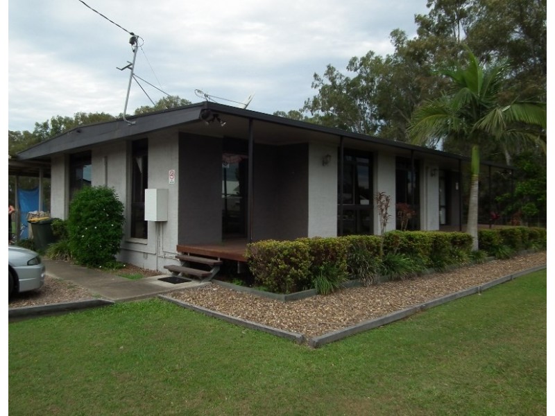 960 Saltwater Creek Road, St Helens QLD 4650