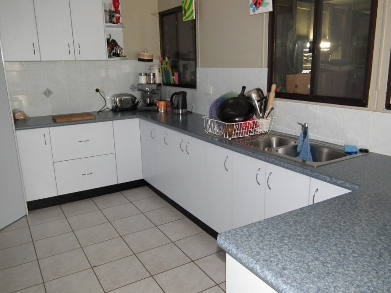 960 Saltwater Creek Road, St Helens QLD 4650