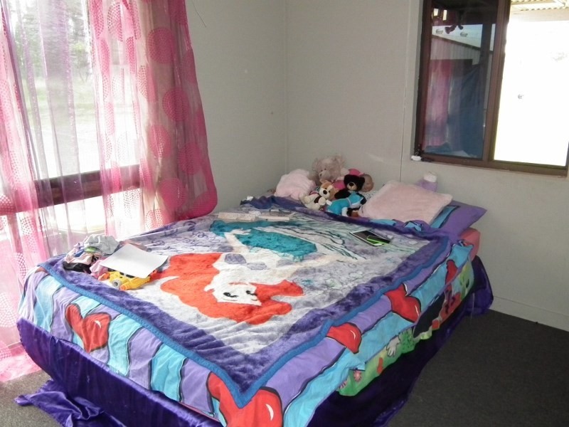 960 Saltwater Creek Road, St Helens QLD 4650