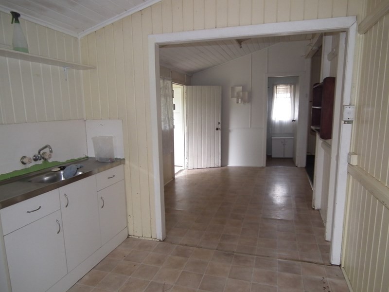 59 Rocky Street, Maryborough QLD 4650