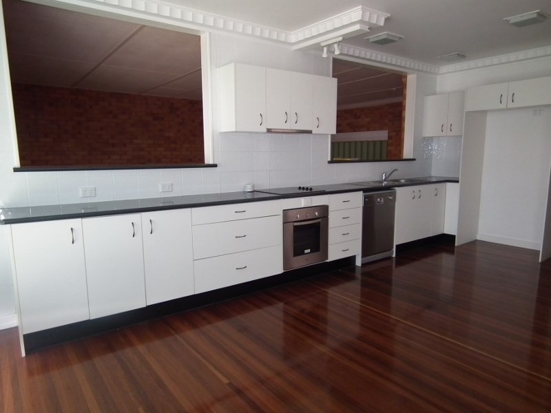 30 Burrum Street, Maryborough QLD 4650