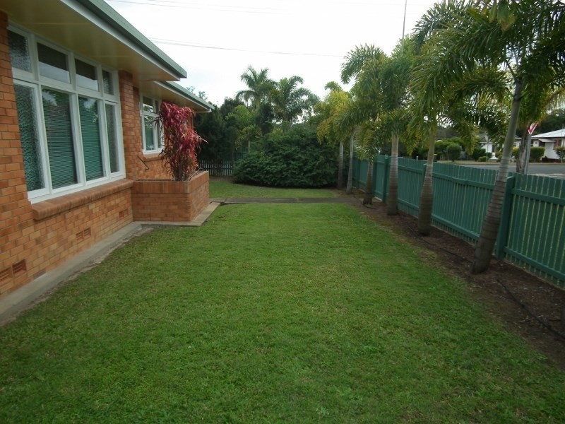 30 Burrum Street, Maryborough QLD 4650