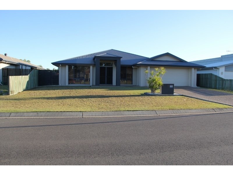 90 La Frantz Drive, Tinana QLD 4650