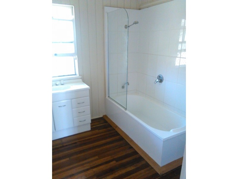 24 Gallipoli Street, Maryborough QLD 4650