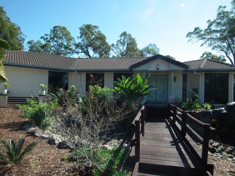 17 Lynton Court, Tinana QLD 4650