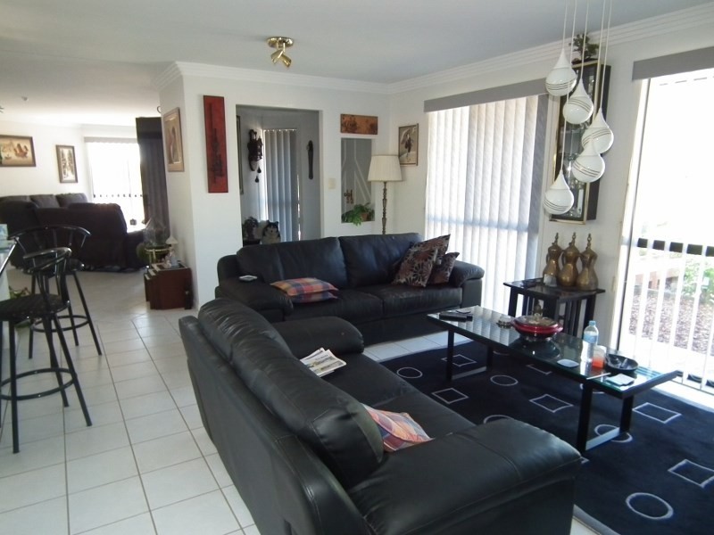 17 Lynton Court, Tinana QLD 4650