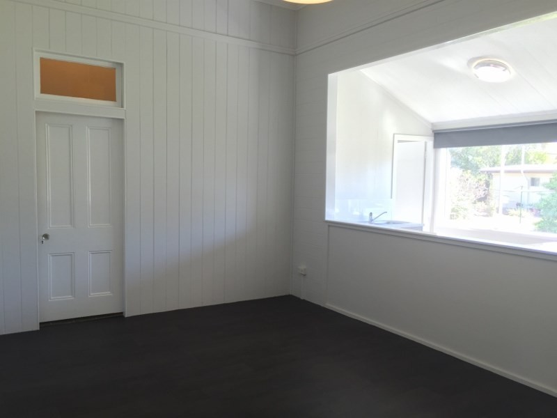 12 Walton Street, Maryborough QLD 4650