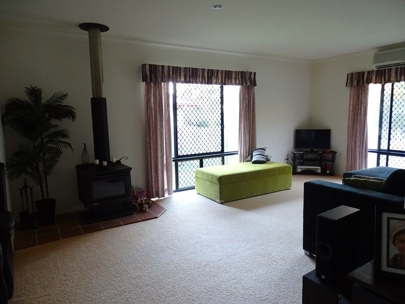 15 Groth Street, Tinana QLD 4650