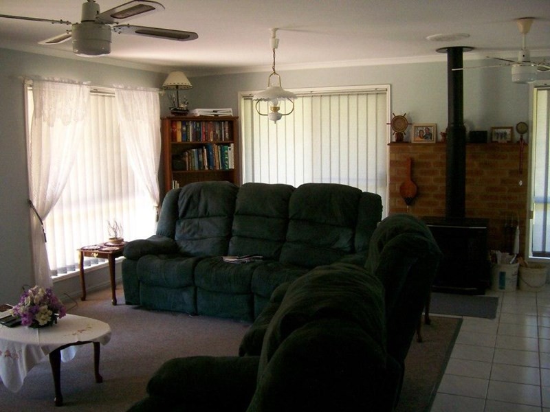 11 Oxford Street, Bidwill QLD 4650