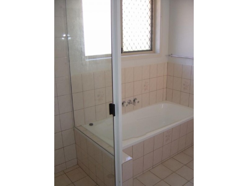 20 Banksia Park Drive, Hervey Bay QLD 4655