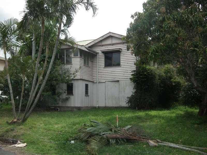 16 John Lane, Maryborough QLD 4650