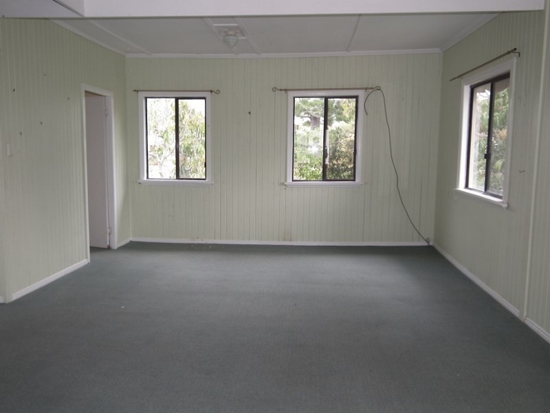 16 John Lane, Maryborough QLD 4650