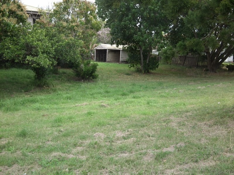 16 John Lane, Maryborough QLD 4650