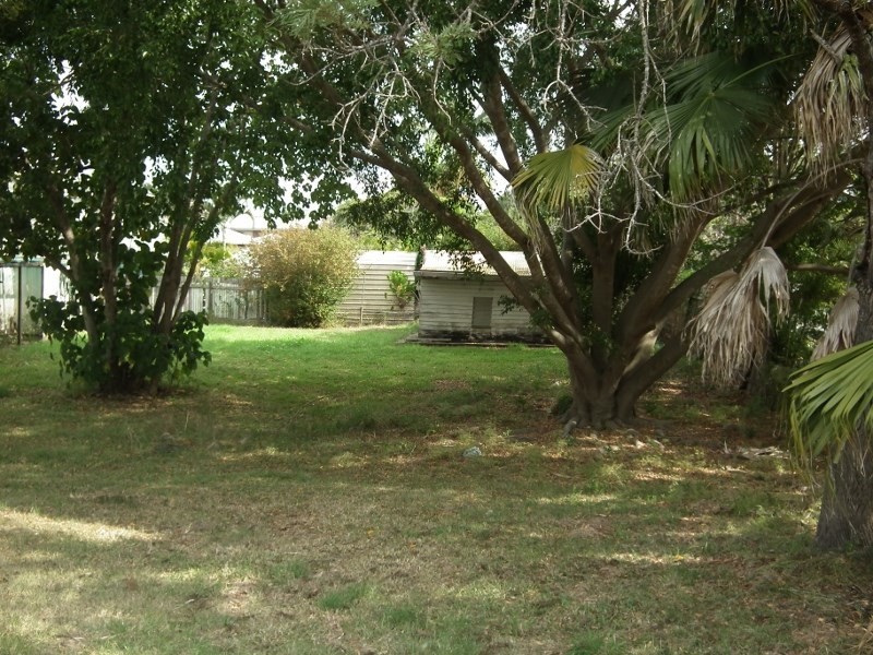 16 John Lane, Maryborough QLD 4650