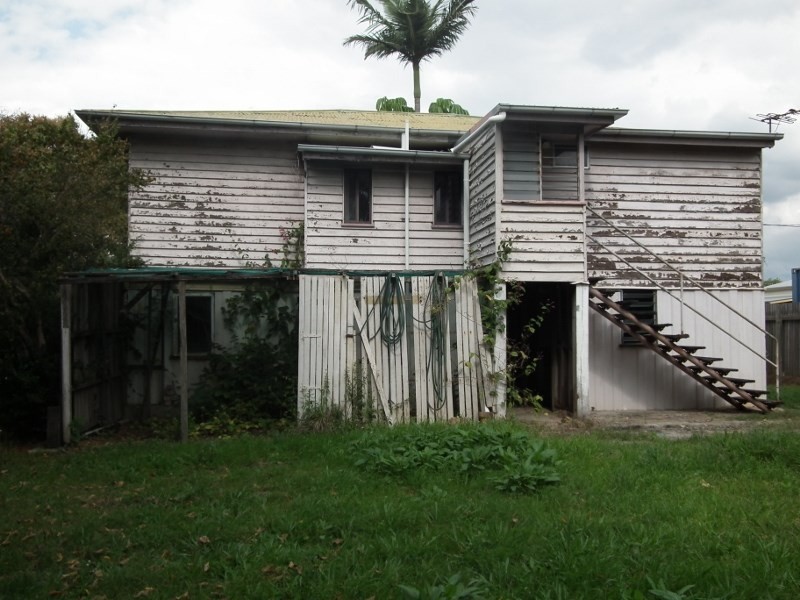 16 John Lane, Maryborough QLD 4650