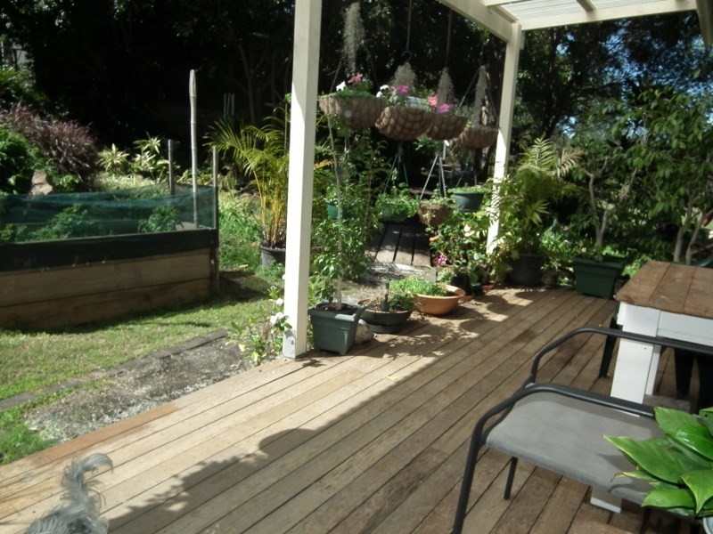 1 Smith Avenue, Tiaro QLD 4650