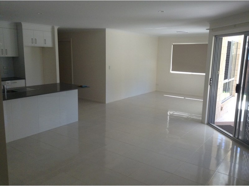 194 John Street, Maryborough QLD 4650