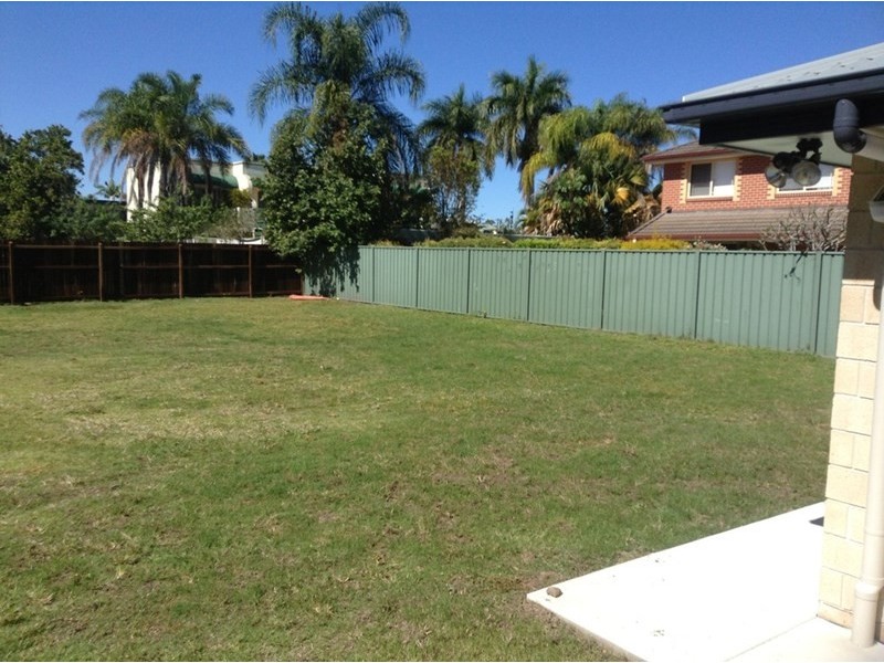 194 John Street, Maryborough QLD 4650
