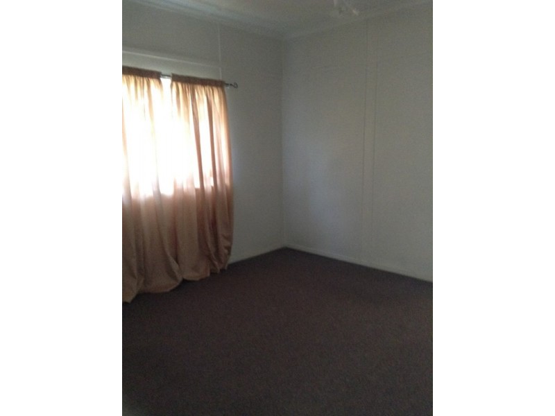 2 James Street, Maryborough QLD 4650