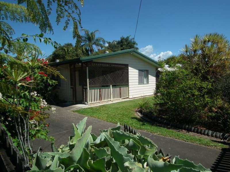 8 Ellis Street, Maryborough QLD 4650