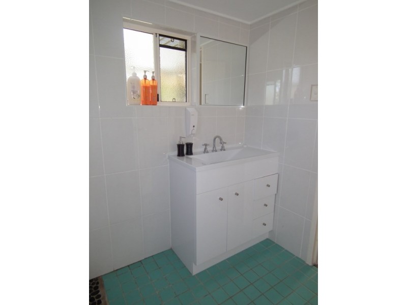 41 Steindl Street, Granville QLD 4650