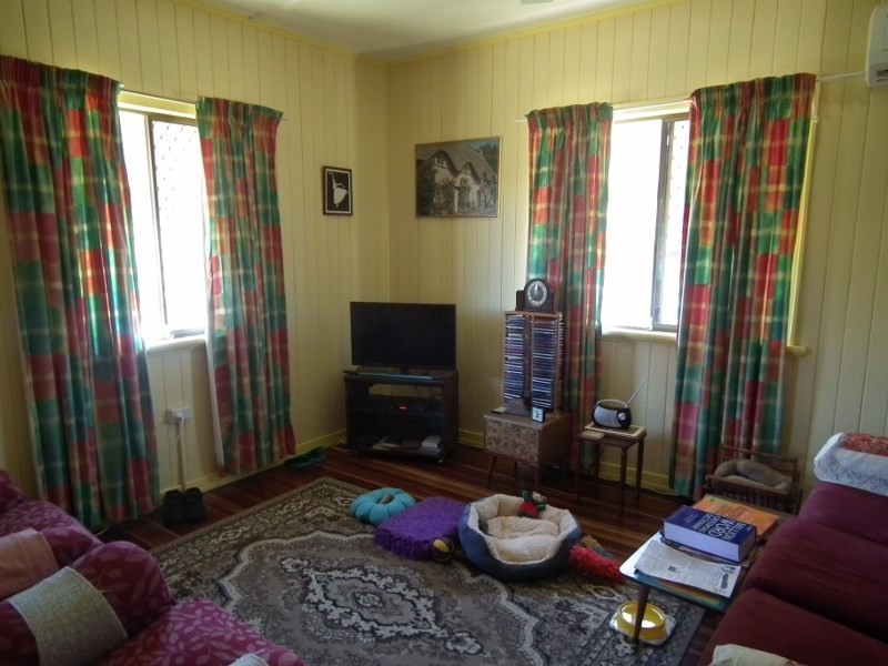 60 Campbell Street, Maryborough QLD 4650