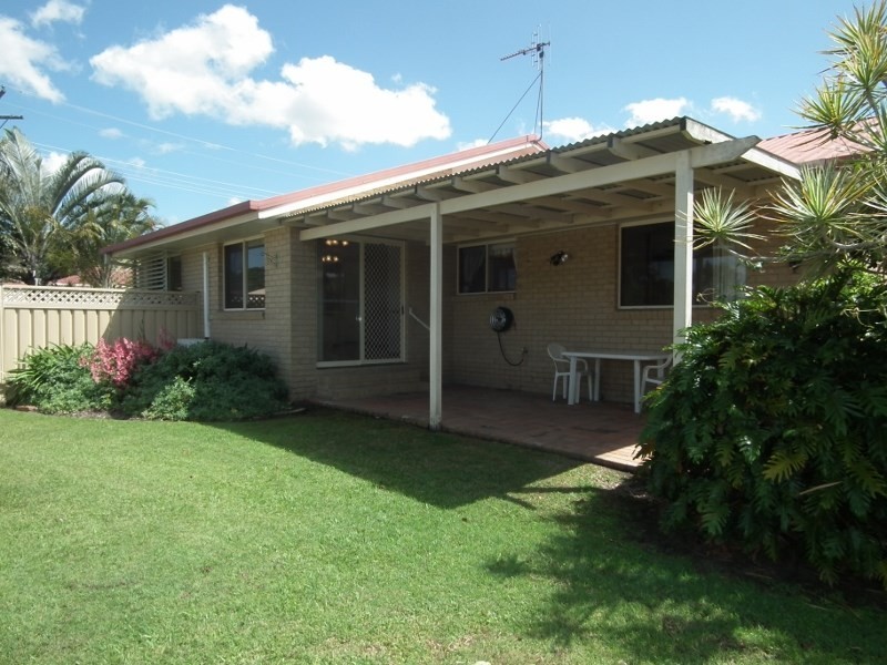 2 Greenway Court, Maryborough QLD 4650