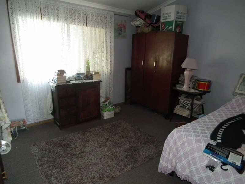 9 Leah Drive, Oakhurst QLD 4650