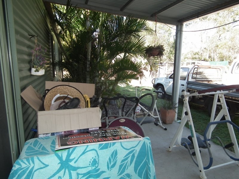 9 Leah Drive, Oakhurst QLD 4650