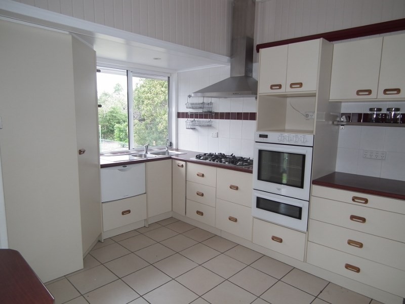 77 Ariadne Street, Maryborough QLD 4650