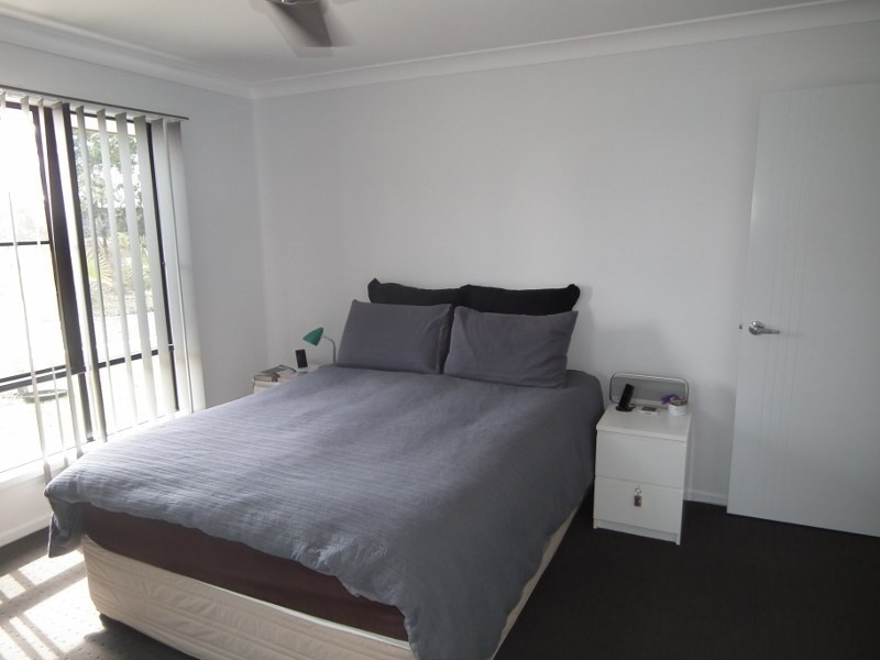 18 Wills Court, Oakhurst QLD 4650