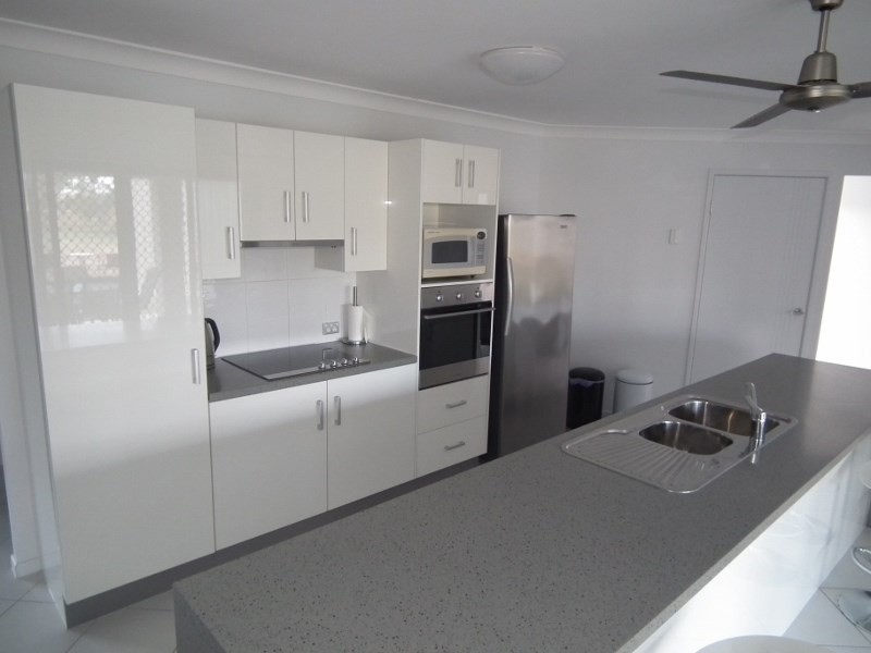 18 Wills Court, Oakhurst QLD 4650