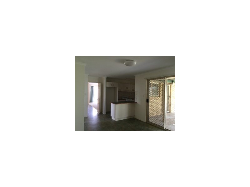 3 Leslie Drive, Tinana QLD 4650