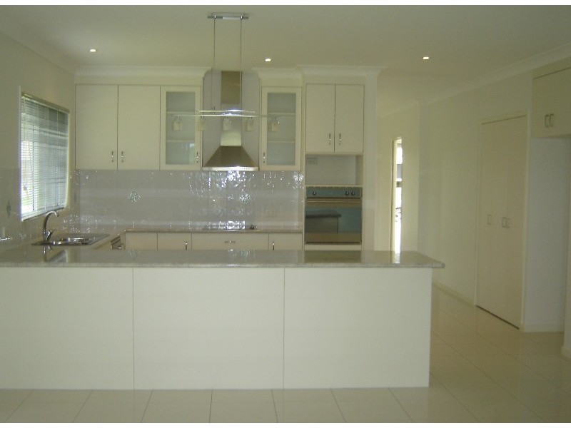 92 La Frantz Drive, Maryborough QLD 4650