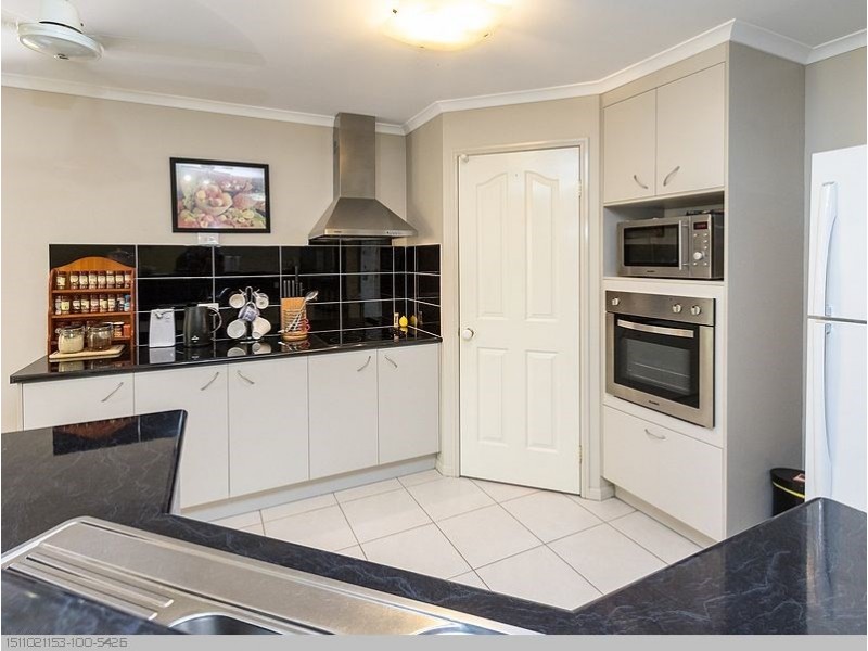 29 Cathryn Close, Oakhurst QLD 4650