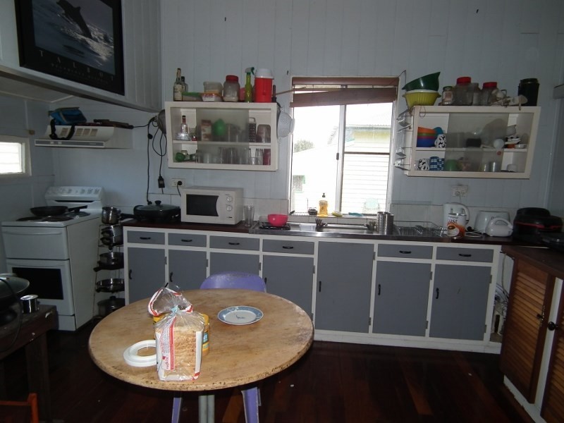 237 Cheapside Street, Maryborough QLD 4650