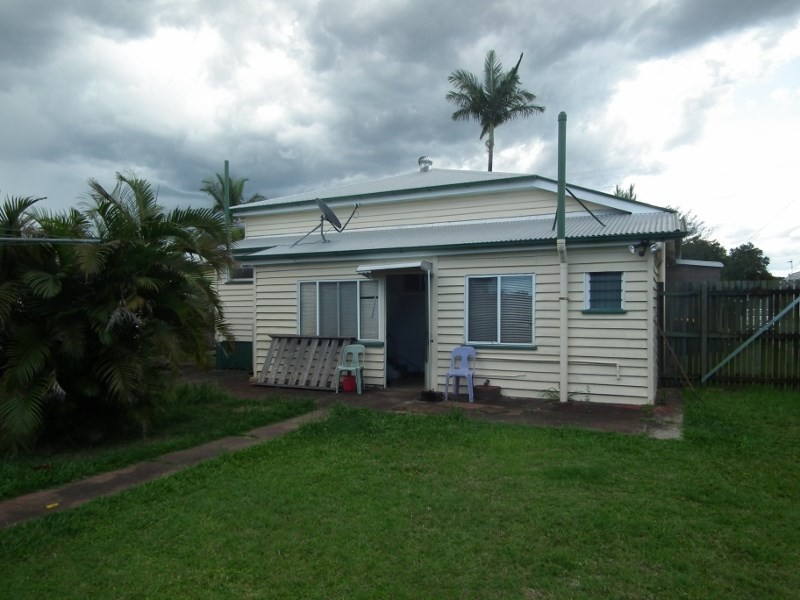 237 Cheapside Street, Maryborough QLD 4650