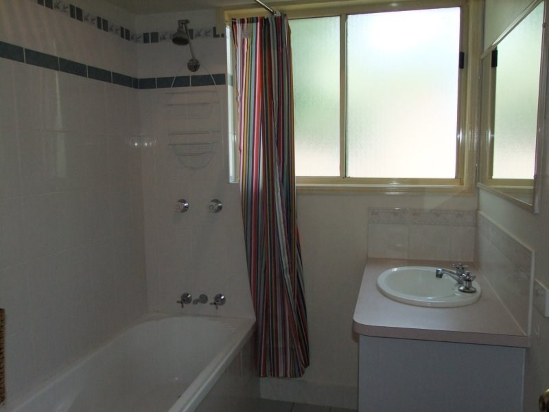 21 Walworth Street, Tinana QLD 4650