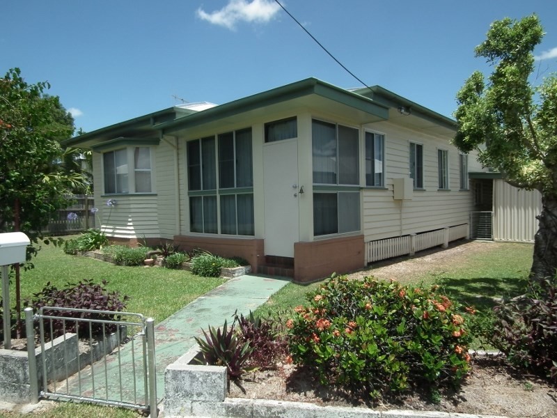 24 Wilson Street, Maryborough QLD 4650