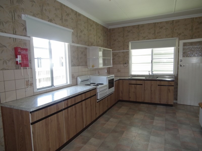 24 Wilson Street, Maryborough QLD 4650
