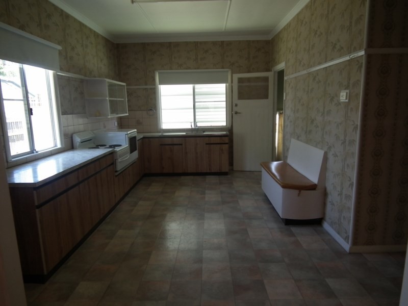 24 Wilson Street, Maryborough QLD 4650