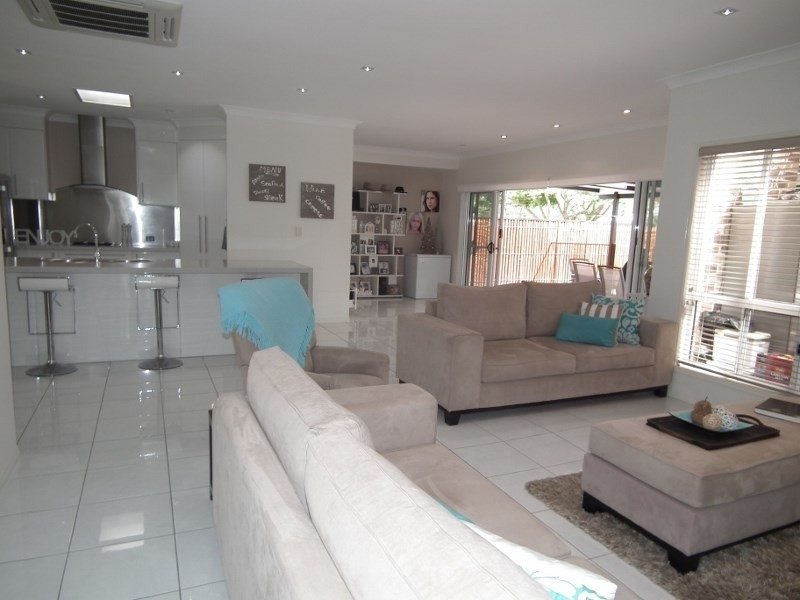 359 Queen Street, Maryborough QLD 4650