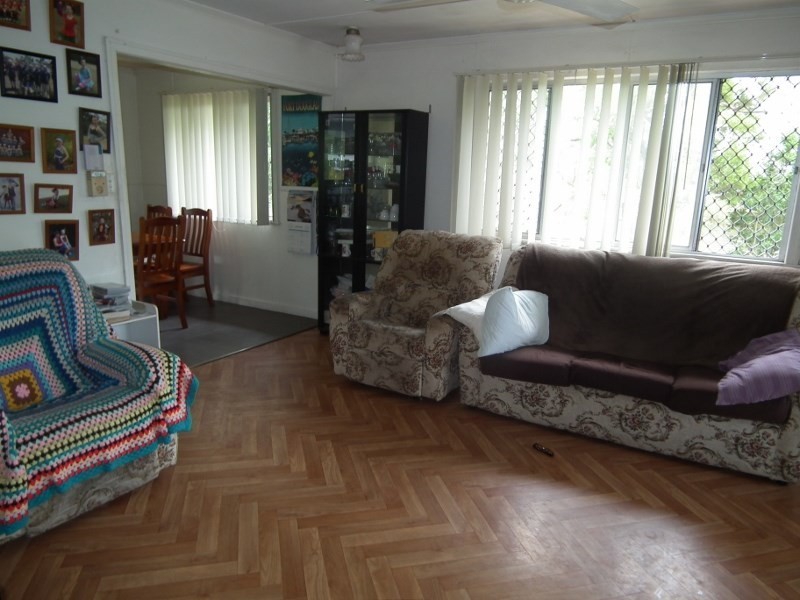 16 Wynne Parade, Maryborough QLD 4650