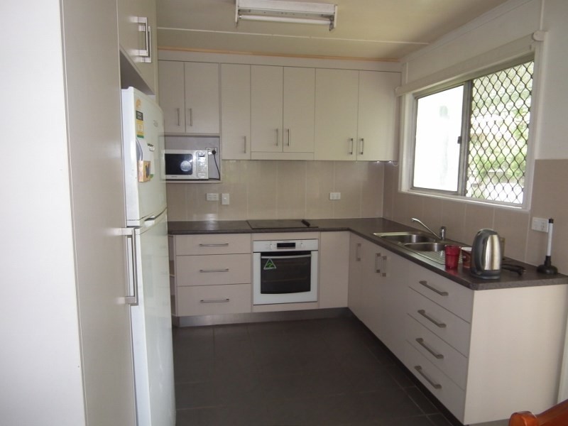 16 Wynne Parade, Maryborough QLD 4650