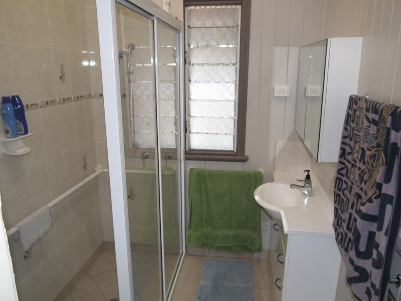 24 Cardigan Street, Granville QLD 4650