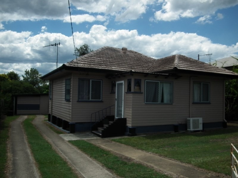 24 Cardigan Street, Granville QLD 4650