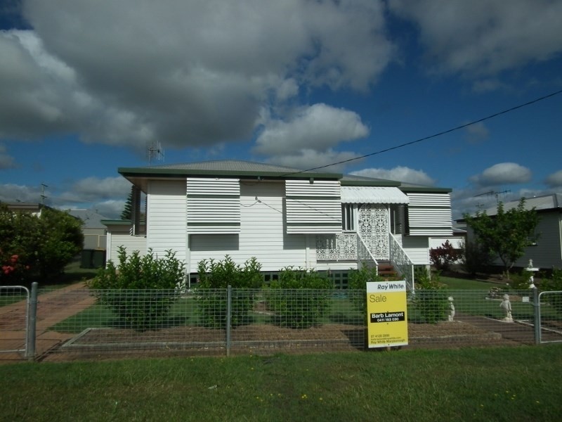 8 Dalglish Street, Maryborough QLD 4650