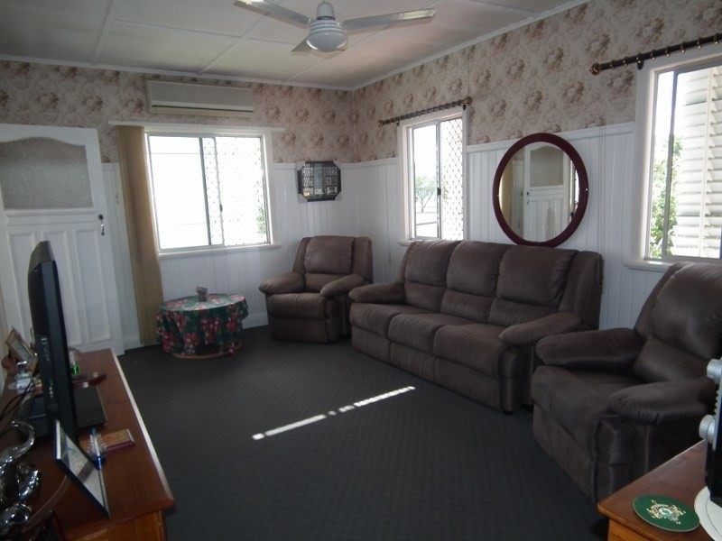 8 Dalglish Street, Maryborough QLD 4650